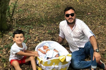 Azərbaycanlı müğənni 40 günlük oğlunun fotosunu paylaşdı