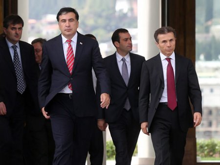 Gürcüstan yeni prezident seçir: kimin namizədi qalib gələcək