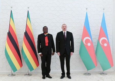 İlham Əliyev Zimbabve prezidenti ilə görüşüb