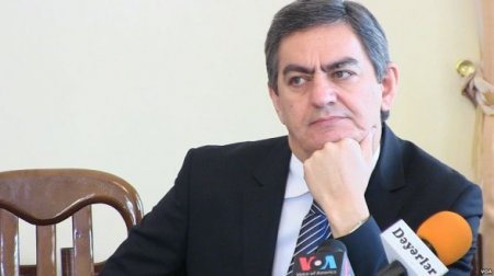 İlham Əliyev dəyərləri və Əli Kərimli simasızlığı